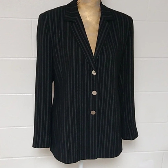 Liz Claiborne Collection black, silver pinstripe, pockets, blazer jacket - Picture 1 of 10